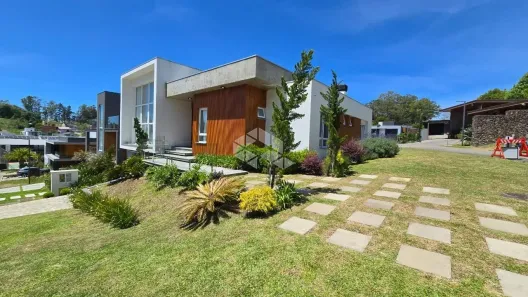 Casa com 3 Quartos à venda, 399m² no Santa Catarina, Caxias do Sul
