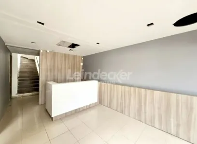 Sala Comercial para alugar, 620m² no Santana, Porto Alegre