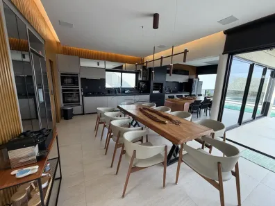 Imóvel Comercial com 8 Quartos à venda, 600m² no Centro, Capitólio
