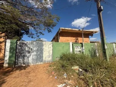 Casa com 2 Quartos à venda, 87m² no Parque Industrial Mingone, Luziânia
