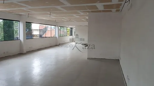 Prédio Comercial para alugar, 158m² no Centro, Jacareí