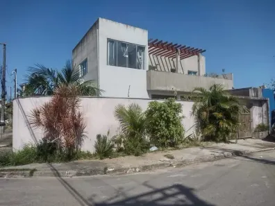 Sobrado com 2 Quartos à venda, 150m² no Massaguaçu, Caraguatatuba