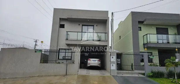 Sobrado com 3 Quartos à venda, 106m² no Uvaranas, Ponta Grossa