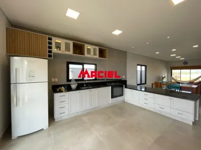 Casa de Condomínio com 4 Quartos à venda, 223m² no Residencial Colinas, Caçapava