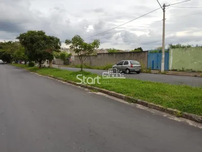 Lote/Terreno para alugar, 1920m² no Vila Perseu Leite de Barros, Campinas