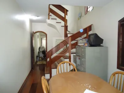Sobrado com 3 Quartos à venda, 180m² no Vila Gomes, São Paulo