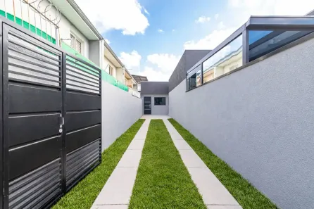 Casa com 3 Quartos à venda, 64m² no Uberaba, Curitiba