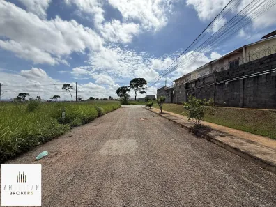 Lote/Terreno à venda, 270m² no Residencial Flórida, Goiânia
