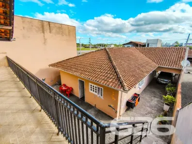 Casa com 3 Quartos à venda, 133m² no Comasa, Joinville