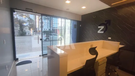 Ponto Comercial para alugar, 114m² no Anita Garibaldi, Joinville