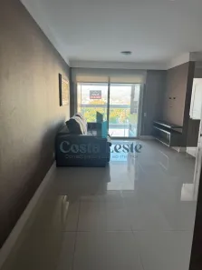 Apartamento com 2 Quartos para alugar, 82m² no Centro, Florianópolis