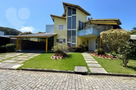 Casa de Condomínio com 4 Quartos à venda, 313m² no Piratininga, Niterói