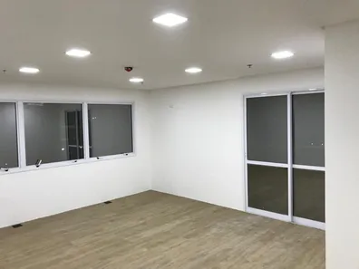 Sala Comercial para alugar, 35m² no Vila Regente Feijó, São Paulo