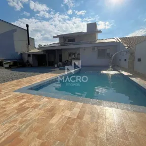 Casa com 3 Quartos à venda, 170m² no São Luís, Jaraguá do Sul