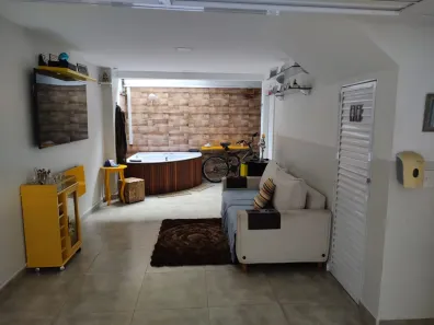 Sobrado com 2 Quartos à venda, 90m² no Estuário, Santos