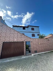 Sobrado com 3 Quartos à venda, 11m² no Santo Antônio (Tamoios), Cabo Frio