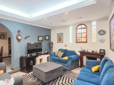 Sobrado com 4 Quartos à venda, 150m² no Jardim Rizzo, São Paulo