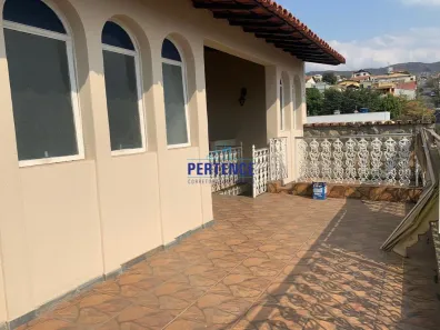 Casa com 5 Quartos à venda, 300m² no Paraíso, Belo Horizonte