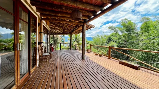 Casa com 3 Quartos à venda, 400m² no Veloso, Ilhabela