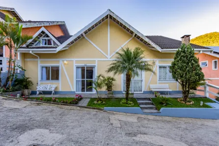 Casa com 3 Quartos à venda, 110m² no Granja Guarani, Teresópolis