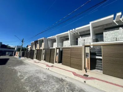 Casa com 3 Quartos à venda, 120m² no Morada de Laranjeiras, Serra