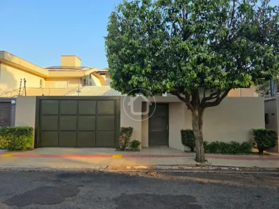 Casa com 4 Quartos à venda, 272m² no Vila Giocondo Orsi, Campo Grande