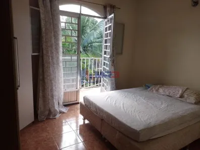 Casa com 4 Quartos à venda, 193m² no Vila Geny, Itaguaí