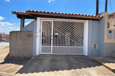 Casa com 3 Quartos para alugar, 222m² no Núcleo Habitacional Padre Aldo Bolini, Bragança Paulista