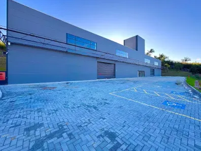 Sala Comercial para alugar, 240m² no Do Salto, Blumenau