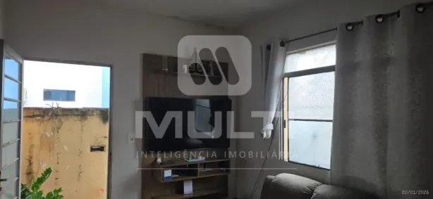 Casa com 3 Quartos à venda, 58m² no Presidente Roosevelt, Uberlândia