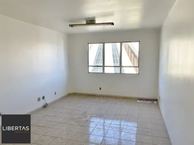 Sala Comercial com 1 Quarto à venda, 28m² no Passo da Areia, Porto Alegre
