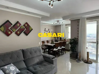 Apartamento com 2 Quartos à venda, 63m² no Piraporinha, Diadema
