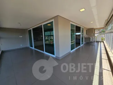 Apartamento com 3 Quartos para alugar, 190m² no Tabajaras, Uberlândia