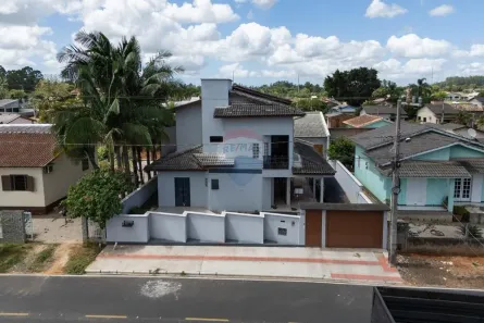 Casa com 3 Quartos à venda, 235m² no Ouro Negro, Forquilhinha