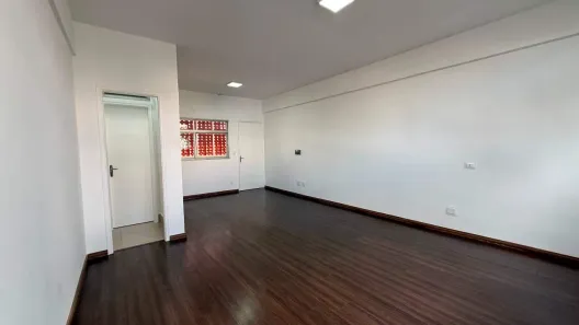 Sala Comercial para alugar, 35m² no Vila Arens II, Jundiaí