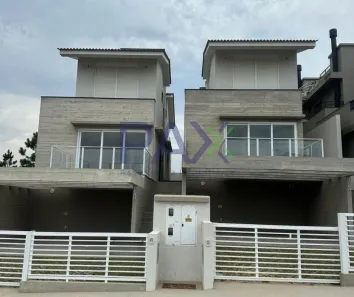 Casa com 3 Quartos à venda, 136m² no Ferraz, Garopaba