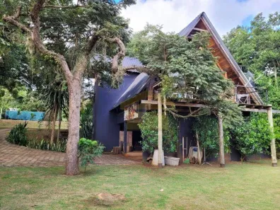 Fazenda/Sítio com 4 Quartos à venda, 1500m² no Piracaia, Piracaia