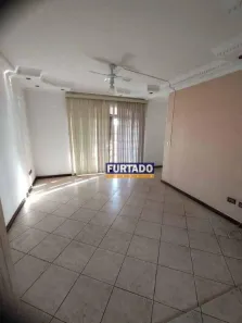 Sobrado com 3 Quartos à venda, 190m² no Vila Aquilino, Santo André