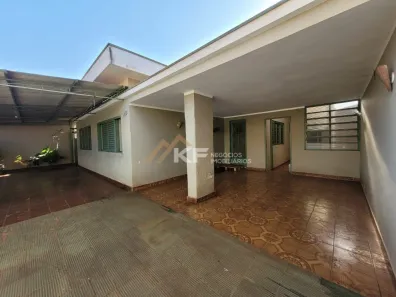 Casa com 3 Quartos à venda, 400m² no Campos Elíseos, Ribeirão Preto