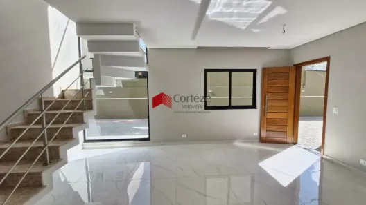 Sobrado com 3 Quartos à venda, 110m² no Uberaba, Curitiba