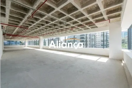 Sala Comercial para alugar, 300m² no Auxiliadora, Porto Alegre