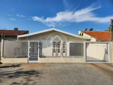 Casa com 3 Quartos à venda, 176m² no Vila Bandeirante, Campo Grande