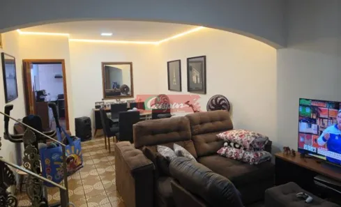 Imóvel Comercial com 4 Quartos à venda, 270m² no Vila Galvão, Guarulhos