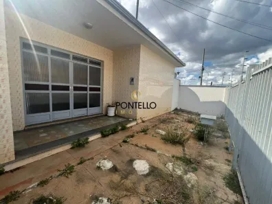 Casa com 3 Quartos à venda, 200m² no São Dimas, Sete Lagoas