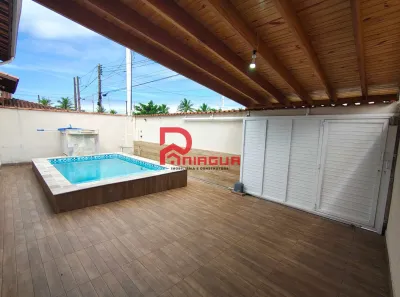 Casa com 4 Quartos à venda, 250m² no Real, Praia Grande