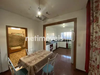 Casa com 3 Quartos à venda, 360m² no Petrolândia, Contagem