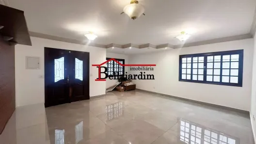 Sobrado com 4 Quartos à venda, 336m² no Santa Maria, Santo André