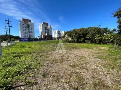 Lote/Terreno à venda, 3087m² no Atiradores, Joinville