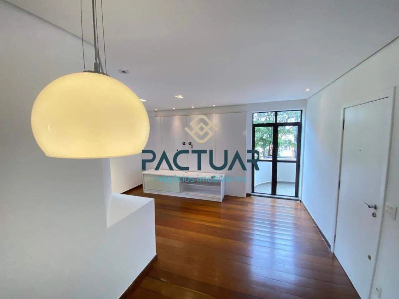 Apartamento com 3 quartos — Buritis, Belo Horizonte