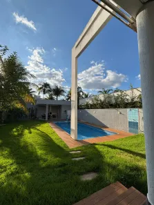 Casa de Condomínio com 4 Quartos à venda, 300m² no Loteamento Portal do Sol I, Goiânia